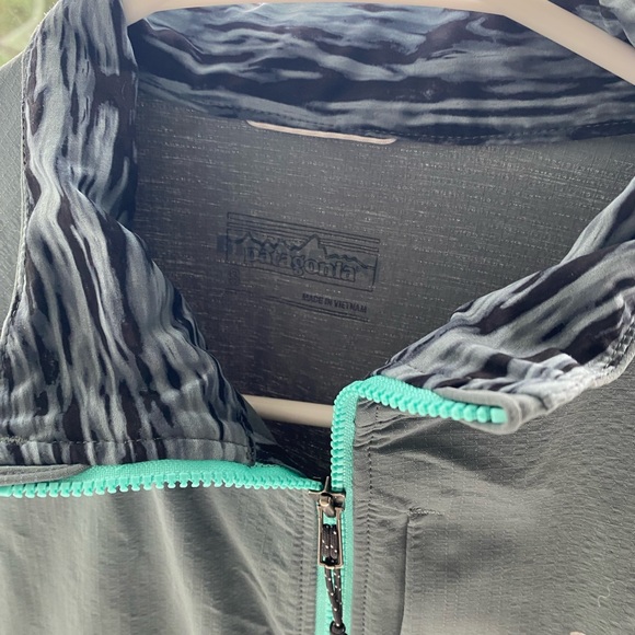 Patagonia Jacket - Picture 2 of 2